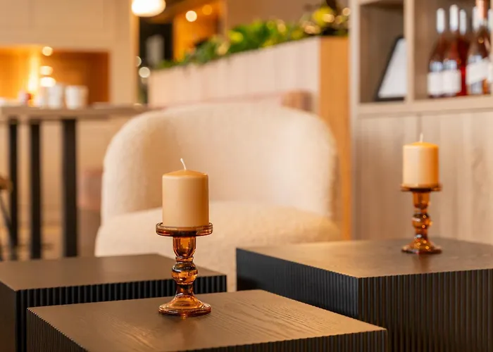 Kyriad Prestige Centre-Palais Des ArtsHotel Vannes